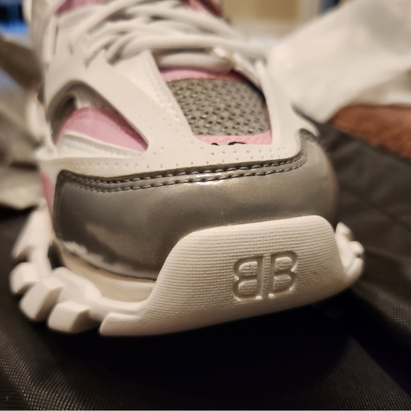 Balenciaga Unisex track  sneakers Wht Pink Gr EU40 New In box - Picture 12 of 15
